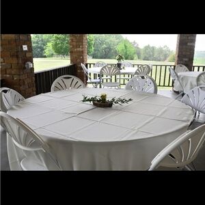 Elegant White Dining Tablecloth